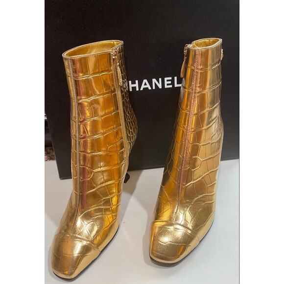 Chanel Gold Calfskin Crocodile-Embossed Cap-Toe Ankle Boots 36 & 37 EU - Picture 2 of 7